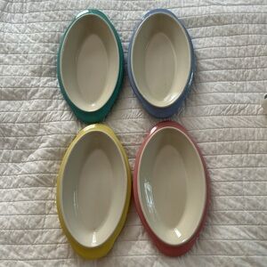 vintage hall au gratin dishes, 9 inches long by 5 inches wide